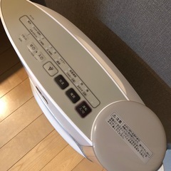 SHARP 加湿セラミックファンヒーター(プラズマクラスター7000搭載)の画像