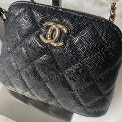 CHANEL  チェーンショルダーバッグの画像