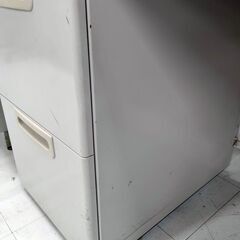 【カギ欠品】 現状品 オフィスデスク 両袖机 事務机  幅140cm×奥行70cm×高さ70cm グレー系 オフィス家具  苫小牧西店の画像