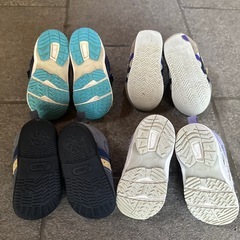 アシックススクスクセットの画像
