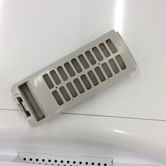 【風乾燥で部屋干しも◎】5.5kg全自動洗濯機 Hisense ﾊｲｾﾝｽ　AT-WM5511-WH 5.5kg 2021年製:ホワイトの画像