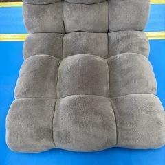 座椅子  もこもこタイプの画像