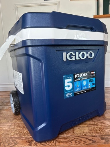 イグルー(Igloo)58L大容量クーラーボックス ハンドル・キャスター付き