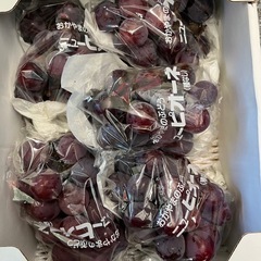 ピオーネ1箱２キロ入りの画像