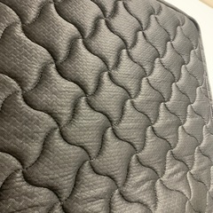 【早い者勝ち】ほぼ新品 セミシングル　マットレスの画像