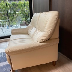 2.5人掛けソファ　ホワイト×ナチュラルうつウッド の画像