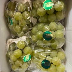 ピオーネ1箱２キロ入りの画像