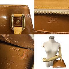 ルイヴィトン LOUIS VUITTON ハンドバッグ モノグラム ヴェルニ ミニフォーサイズ M91120 ブラウンの画像