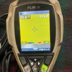 サーモグラフィ熱画像カメラ携帯用小型熱画像カメラFLIR CPA-0150 FLIR サーモグラフィーの画像