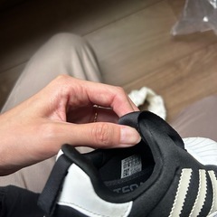 15cm adidas キッズ靴の画像
