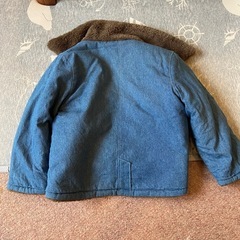 ジャンパー　サイズ110の画像