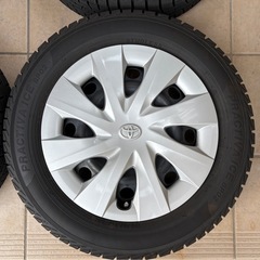 スタッドレスタイヤ 4本 2023年製 175 65R15 84Q トヨタ　アクアの画像
