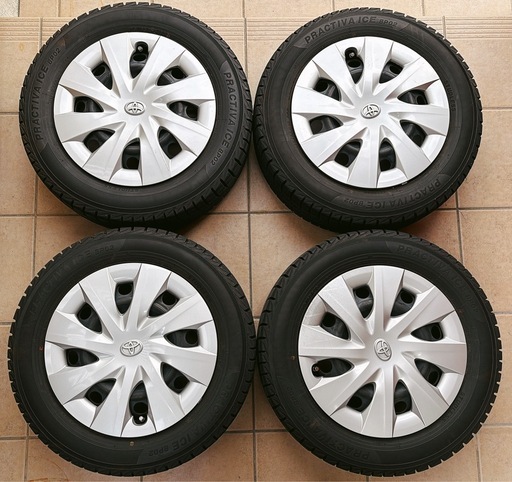 【購入者決まりました】スタッドレスタイヤ 4本