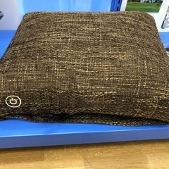 【ドリーム川西店御来店限定】☆ジモティー見たよ♪割引☆  マッサージクッション  クリーニング済み 【99560000030460】の画像