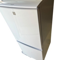 冷蔵庫 2020年 137L SHARP SJ-14E7-KW 単身 一人暮らし の画像