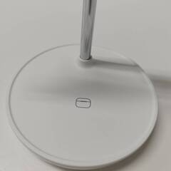 【良品】ELECOM W-MS04WH ワイヤレス充電器/3台同時充電/for Apple Watch,iPhone,AirPods seriesの画像