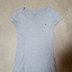 〈XS〉TOMMY HILFIGER〈長袖と半袖〉の画像