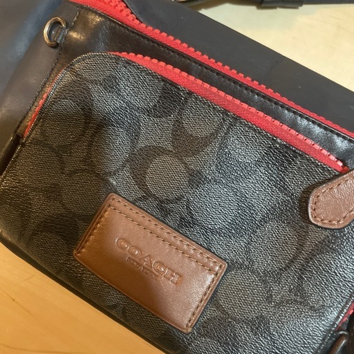 coachシグネイチャーボディバック