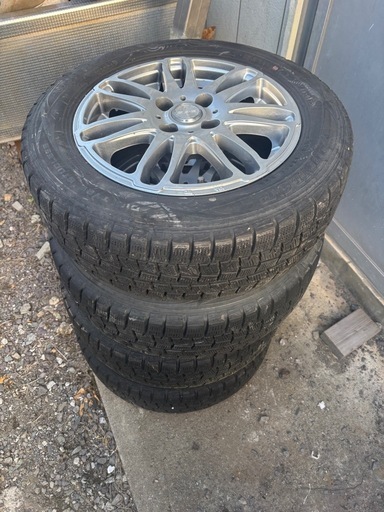 14インチ　ダンロップ　スタットレス