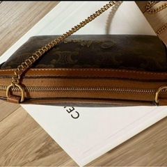 セリーヌ(CELINE)トリオンフチェーンショルダーバックの画像