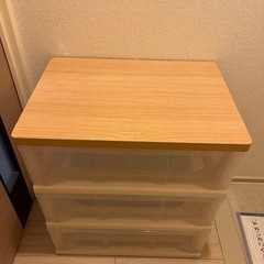 衣装ケースの画像