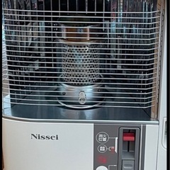 灯油ストーブの画像