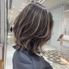 土曜日19時〜ハイライトモデル✨無料🆓