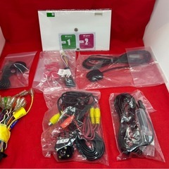 ⭐︎人気⭐︎KENWOOD 2024年地図　MDV-D403 新品バックカメラ付きの画像
