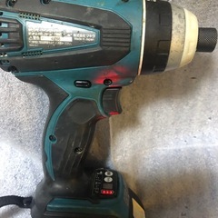 ②マキタ18v、4モードインパクトドライバ(振動)TP141D 中古品本体のみの画像