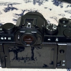 富士フイルム X-S10 ＋ XC35mm F2 レンズセット（美品の画像