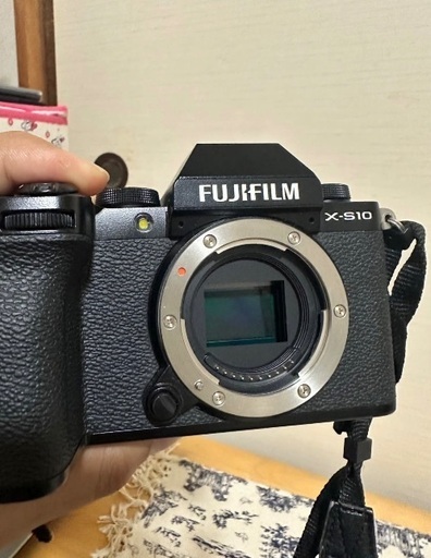 Fujifilm X-S10+XC35mmF2レンズ レンタル - FUJIFILM 小型ミラーレス＆単焦点レンズ2本セット X-S10 +