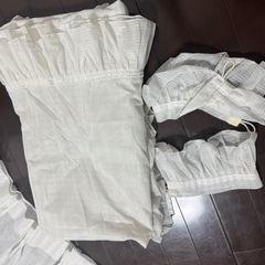 カーテン詰め放題の画像