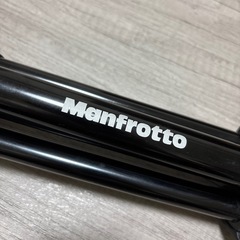 Manfrotto 三脚 COMPACT Light フォトキット アルミ 4段 ブラック MKCOMPACTLT-BKの画像