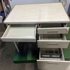 オフィスデスク　　910✖️635✖️760
の画像