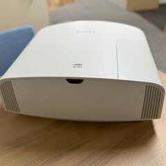 SONY VPL-VW245（W）　/　ビデオプロジェクター　/ビジネスプロジェクターの画像