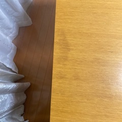 ダイニングテーブルの画像