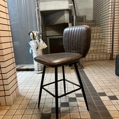 ダイニングチェア　三脚の画像