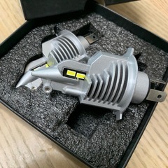 新品未使用／H4 LED ヘッドライト バルブの画像