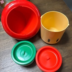 新品未使用品スーパーキノコ🍄お弁当箱＆小さいマスコット3個セットの画像