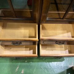 【愛品館八千代店】カリモク　コロニアルシリーズ　書棚の画像