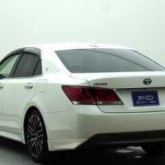 トヨタ　クラウン　ハイブリッド　アスリート　Sの画像