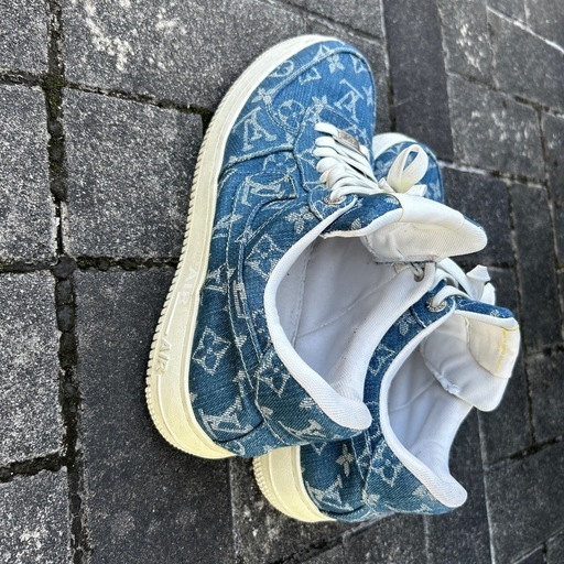 Louis Vuitton x Nike Air Force 1 デニム