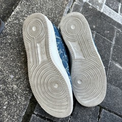 Louis Vuitton x Nike Air Force 1 デニムの画像