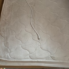 セミダブルベッド　 ポケットコイルマットレス つき付きの画像