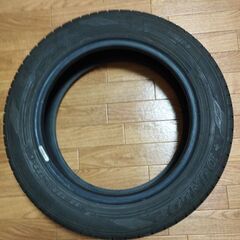 スペアタイヤとバンク時交換用タイヤの画像