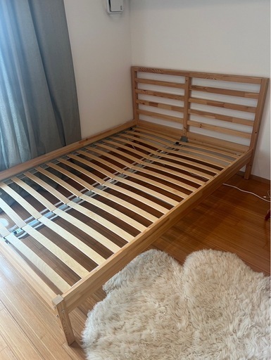 【IKEA】ベッドフレーム/ダブル(140x200 )/TRAVA