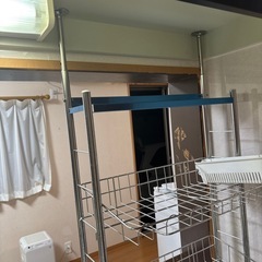 突っ張り棒式食器水切りラックの画像