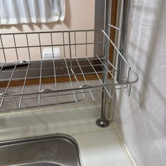 突っ張り棒式食器水切りラックの画像