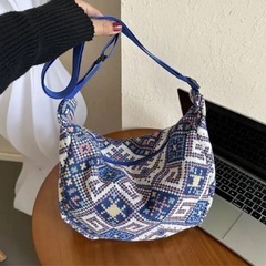 エスニック柄ショルダーバッグブルーの画像