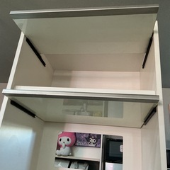 キッチン収納に💖食器棚電子レンジ台兼収納🌱キッチンボード幅59.2cm奥行き44.7cm高さ180.6cm白の画像